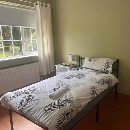 בית אירוח Countryside Family *